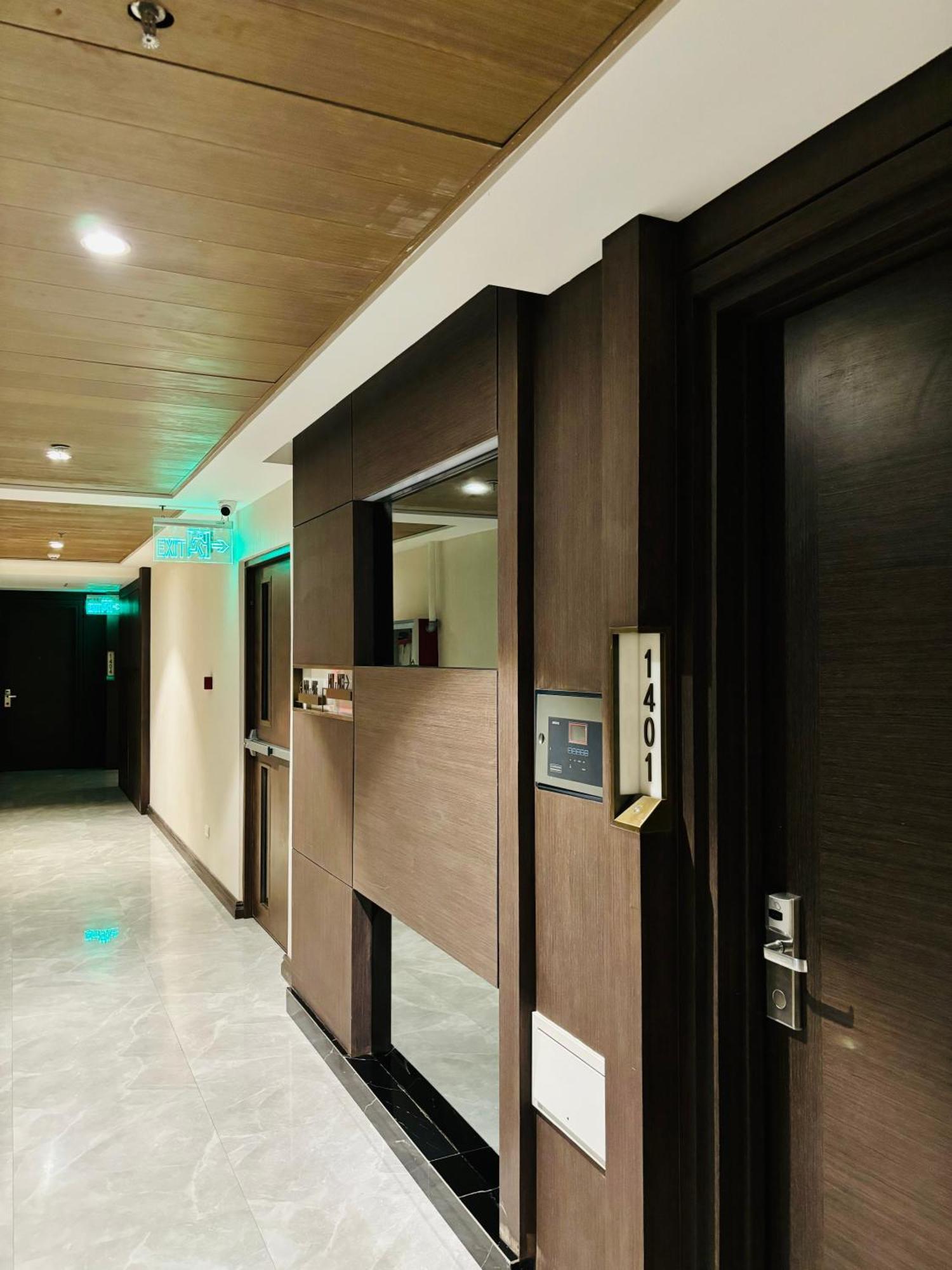 One Euphoria Prime Suite Hotel Angeles Dış mekan fotoğraf